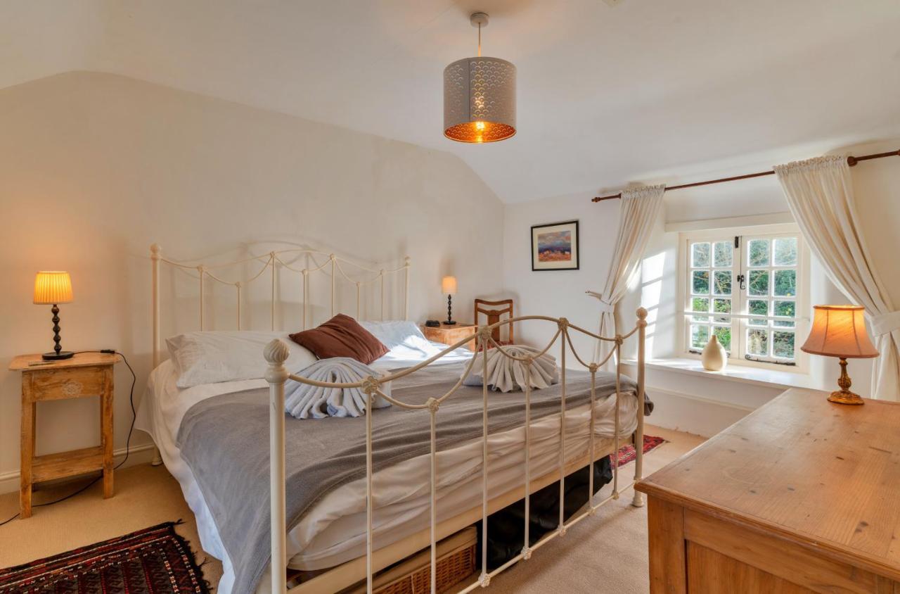 Finest Retreats - Forge Cottage Padstow Luaran gambar