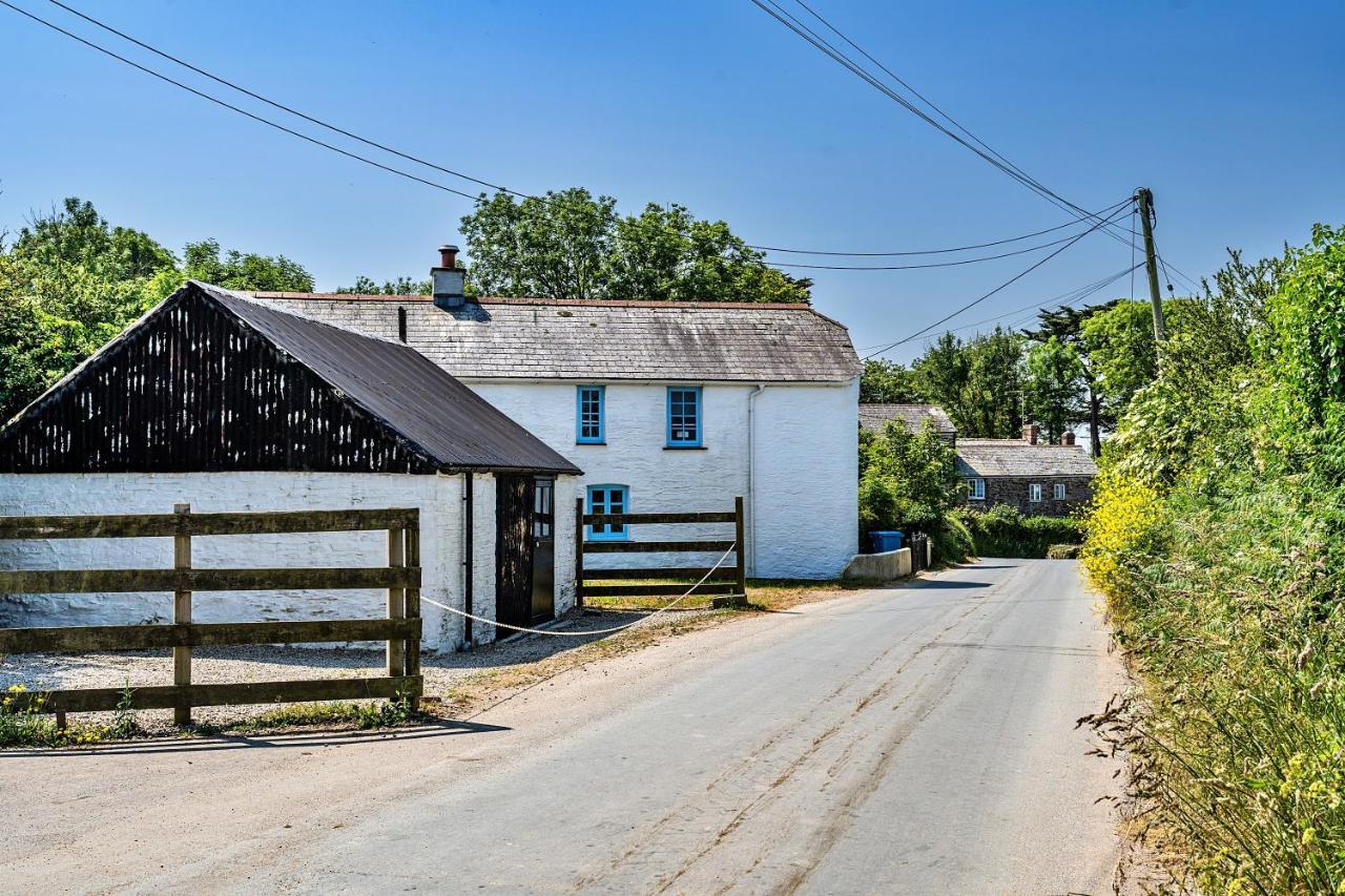 Finest Retreats - Forge Cottage Padstow Luaran gambar