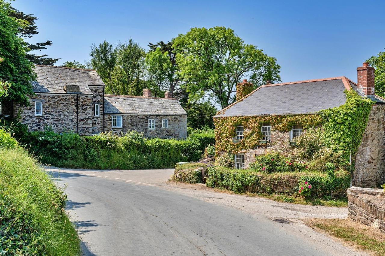 Finest Retreats - Forge Cottage Padstow Luaran gambar