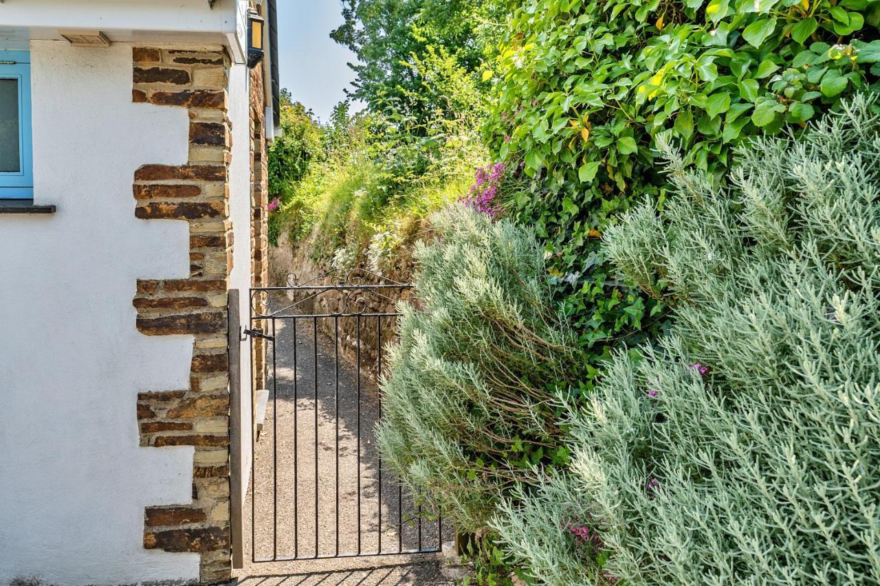 Finest Retreats - Forge Cottage Padstow Luaran gambar